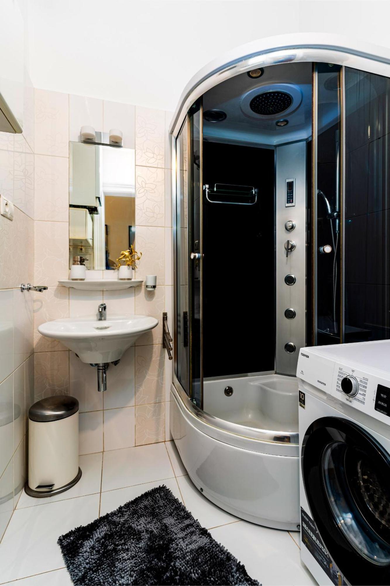 Kings Of Excellence Suite Prague Exterior photo